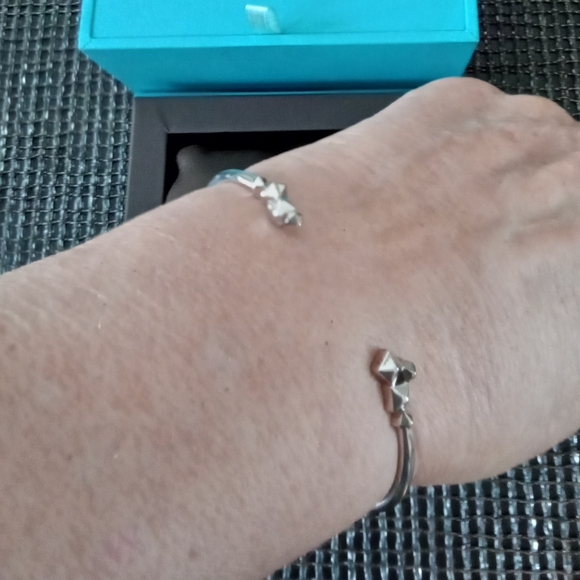 Birks Sterling Silver Cluster Stud Bracelet S/M - Picture 4 of 7